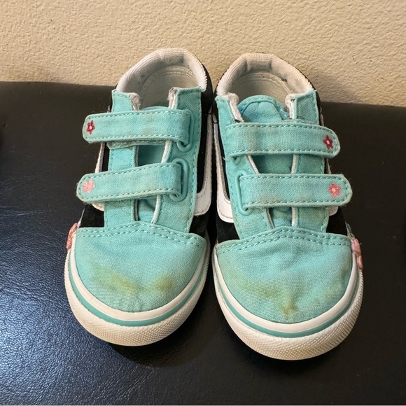 Vans Kids Sneakers – Teal and Pink shoes (Set of 2) - Picture 9 of 14